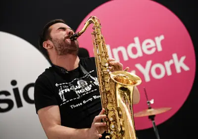 Artists audition to perform in NYC subway as MTA music program turns 35